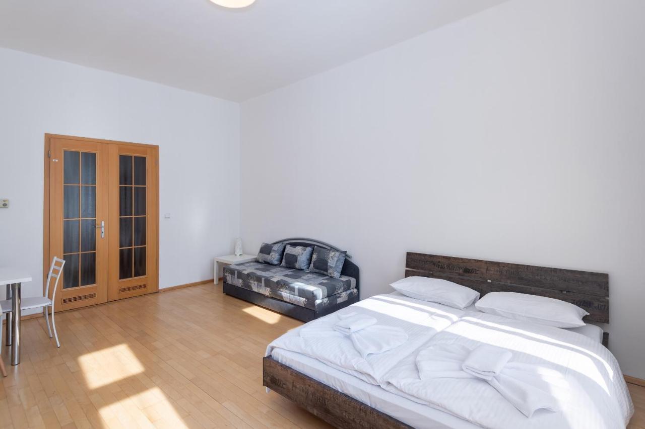 Apartment Stepanska 프라하 외부 사진